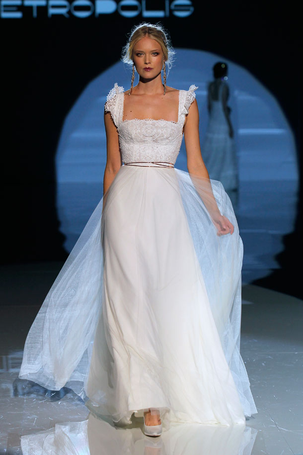 ilovebrides.pt Jesus Peiro 2018 Barcelona Bridal Fashion Week 2017